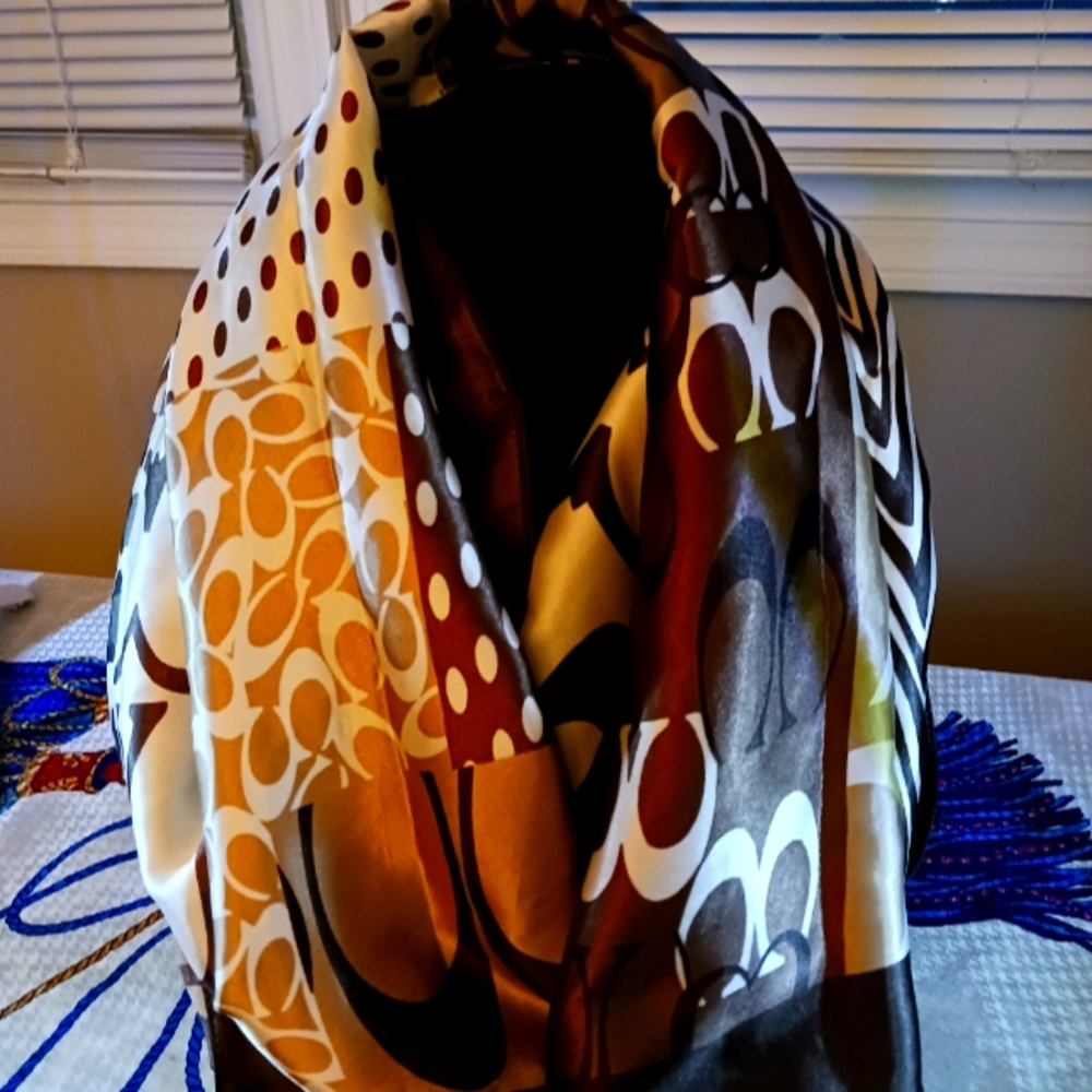 Coach scarf